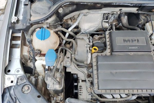 Volkswagen Sagitar 2015, 72900 км, за 4914 USD - фото 23