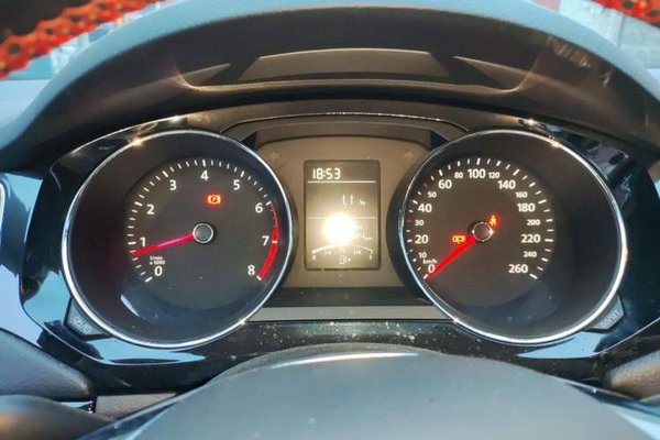 Volkswagen Sagitar 2015, 72900 км, за 4914 USD - фото 11