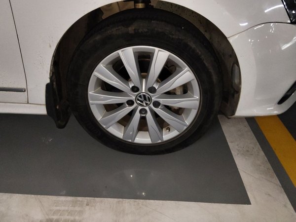 Volkswagen Sagitar 2015, 107899 км, за 5645 USD - фото 8