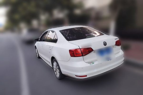 Volkswagen Sagitar 2015, 122300 км, за 4913 USD