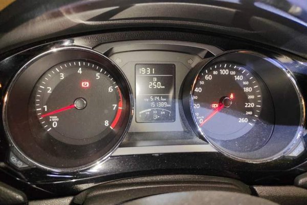 Volkswagen Sagitar 2015, 151300 км, за 4020 USD - фото 11