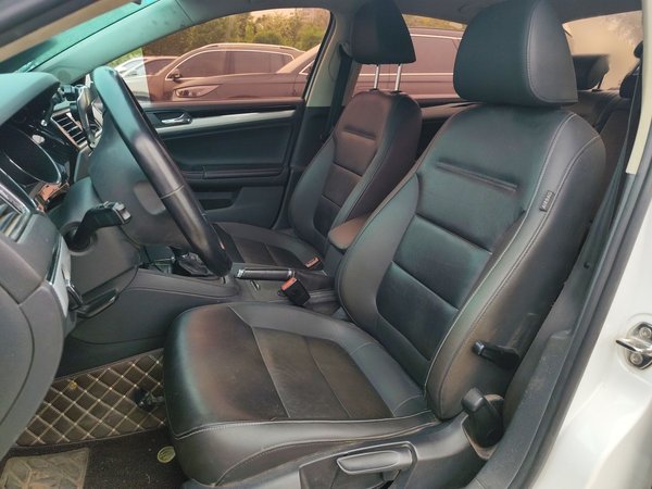 Volkswagen Sagitar 2015, 156000 км, за 6599 USD - фото 14