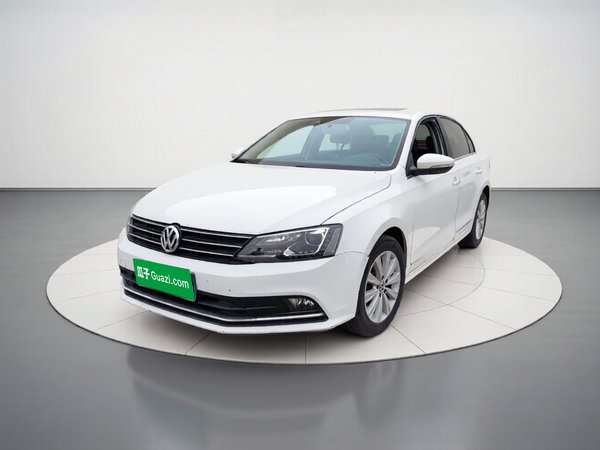 Volkswagen Sagitar · 2015 год
