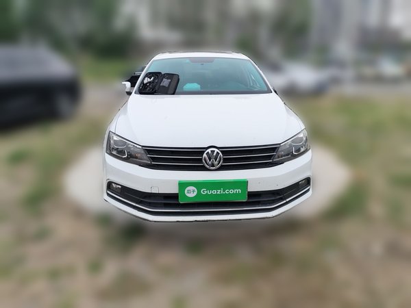Volkswagen Sagitar 2015, 156000 км, за 6599 USD