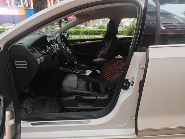 Volkswagen Sagitar 2015, 158700 км, за 4971 USD - фото 16