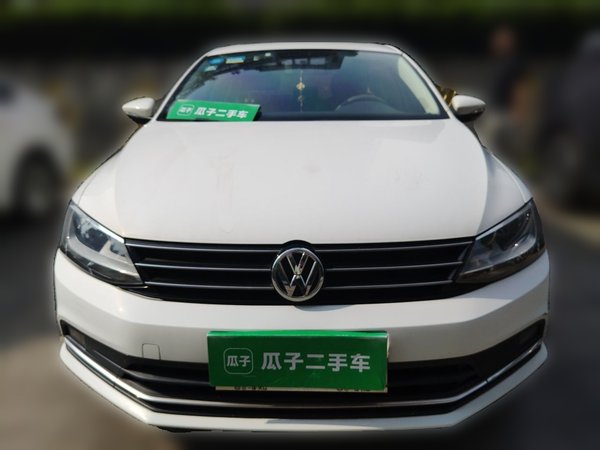 Volkswagen Sagitar 2015, 78700 км, за 6209 USD