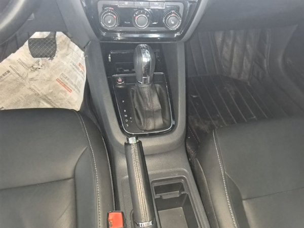 Volkswagen Sagitar 2017, 127500 км, за 7492 USD - фото 17