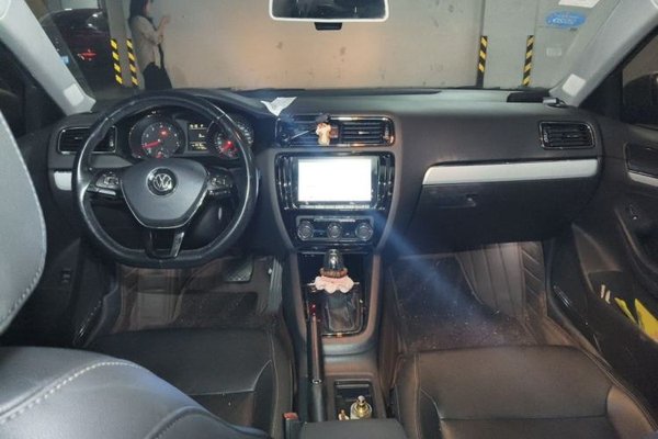 Volkswagen Sagitar 2017, 114800 км, за 7805 USD - фото 18