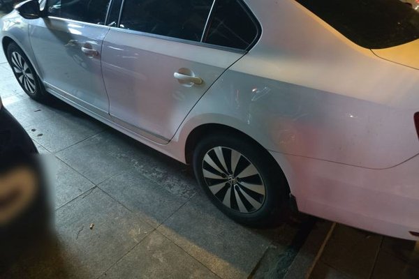 Volkswagen Sagitar 2017, 162200 км, за 7684 USD