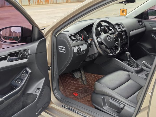 Volkswagen Sagitar 2017, 134600 км, за 7736 USD - фото 21