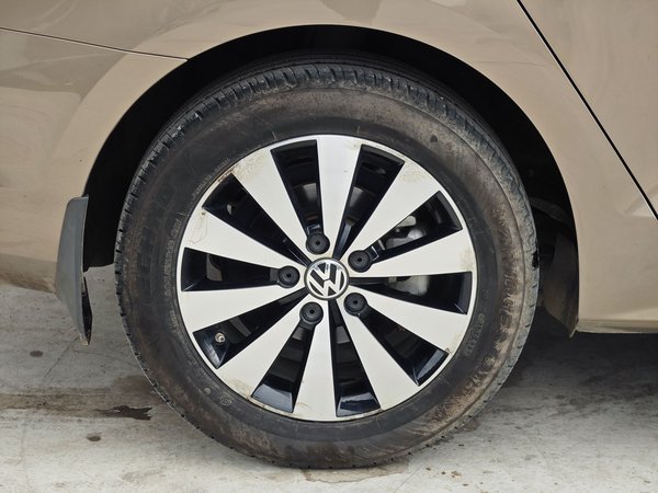 Volkswagen Sagitar 2017, 134600 км, за 7736 USD - фото 10