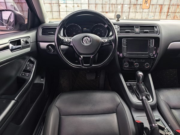 Volkswagen Sagitar 2017, 134600 км, за 7736 USD - фото 12