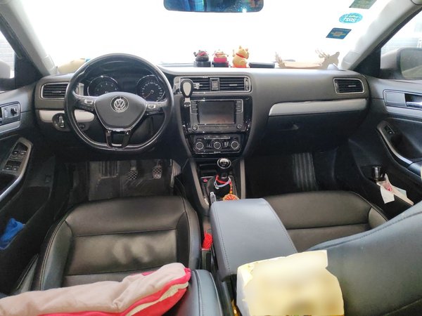 Volkswagen Sagitar 2017, 74500 км, за 6060 USD - фото 10