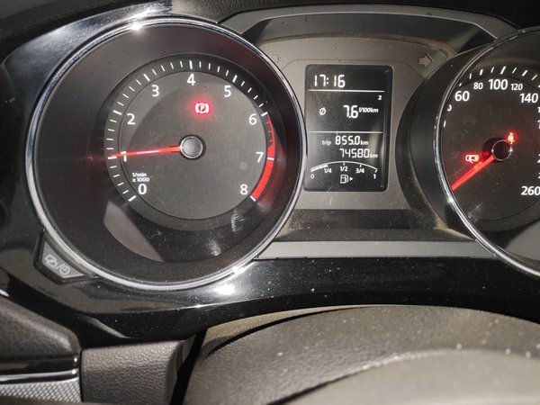Volkswagen Sagitar 2017, 74500 км, за 6060 USD - фото 13