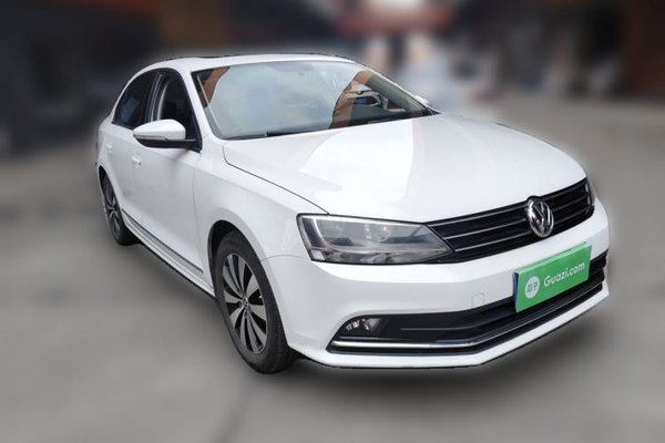 Volkswagen Sagitar 2017, 157100 км, за 5511 USD