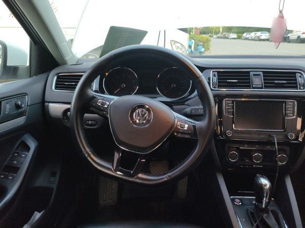 Volkswagen Sagitar 2017, 158100 км, за 6361 USD - фото 11
