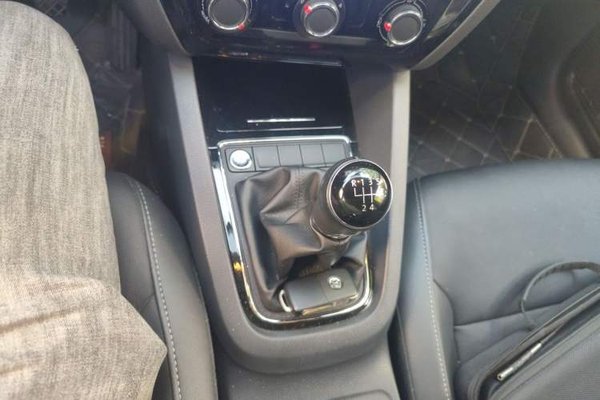 Volkswagen Sagitar 2017, 30600 км, за 7202 USD - фото 11