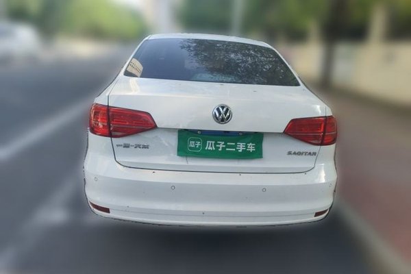 Volkswagen Sagitar 2017, 30600 км, за 7202 USD