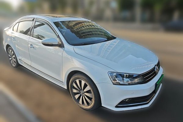 Volkswagen Sagitar 2018, 56000 км, за 6622 USD