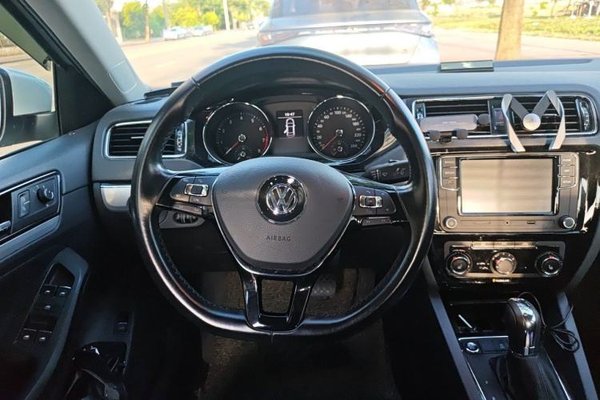 Volkswagen Sagitar 2018, 56000 км, за 6622 USD - фото 10
