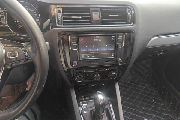 Volkswagen Sagitar 2018, 62900 км, за 8849 USD - фото 15