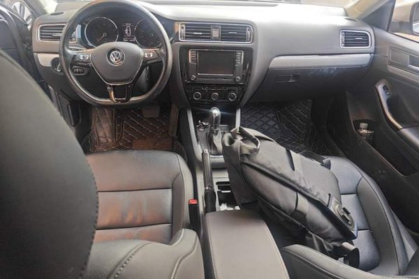 Volkswagen Sagitar 2018, 62900 км, за 8849 USD - фото 12