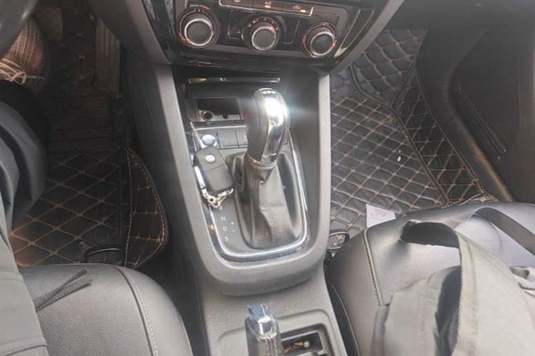 Volkswagen Sagitar 2018, 62900 км, за 8849 USD - фото 16
