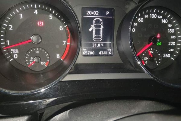 Volkswagen Sagitar 2018, 65700 км, за 7824 USD - фото 12
