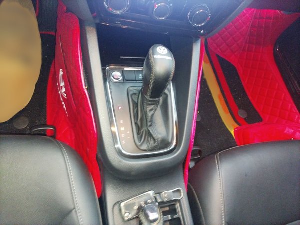 Volkswagen Sagitar 2018, 82600 км, за 8658 USD - фото 15