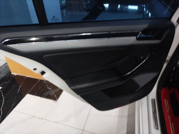 Volkswagen Sagitar 2018, 82600 км, за 8658 USD - фото 26