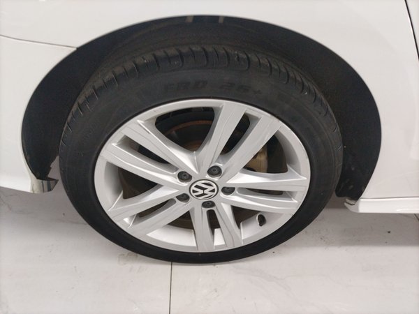 Volkswagen Sagitar 2018, 82600 км, за 8658 USD - фото 10