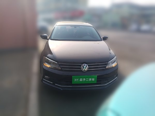 Volkswagen Sagitar 2018, 127200 км, за 7584 USD