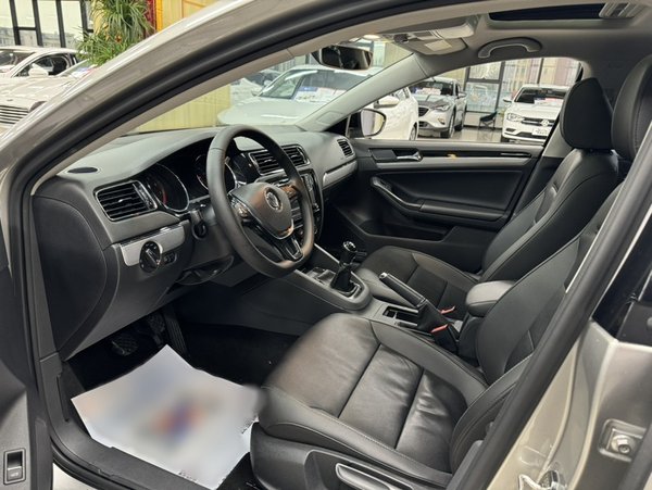 Volkswagen Sagitar 2018, 57400 км, за 9087 USD - фото 10