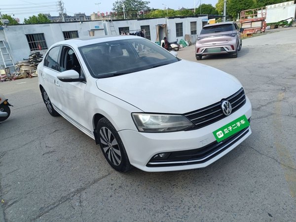 Volkswagen Sagitar 2018, 103699 км, за 7979 USD