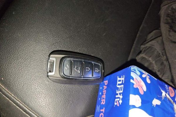 Volkswagen Sagitar 2018, 134400 км, за 5978 USD - фото 20