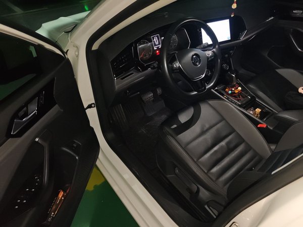 Volkswagen Sagitar 2019, 48900 км, за 9370 USD - фото 11