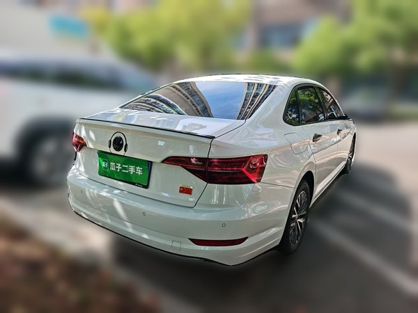 Volkswagen Sagitar 2019, 61500 км, за 9781 USD