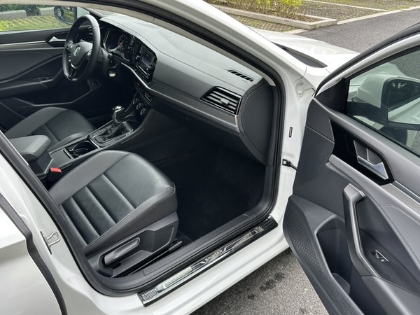 Volkswagen Sagitar 2019, 69900 км, за 9740 USD - фото 24