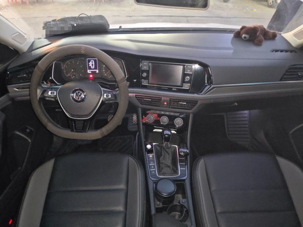 Volkswagen Sagitar 2019, 63200 км, за 9923 USD - фото 9