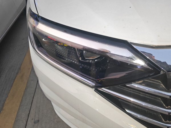 Volkswagen Sagitar 2019, 63200 км, за 9923 USD - фото 7