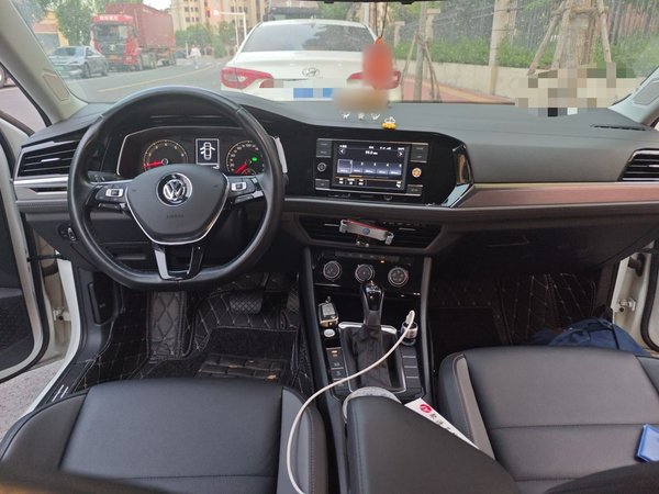 Volkswagen Sagitar 2020, 53800 км, за 9102 USD - фото 10