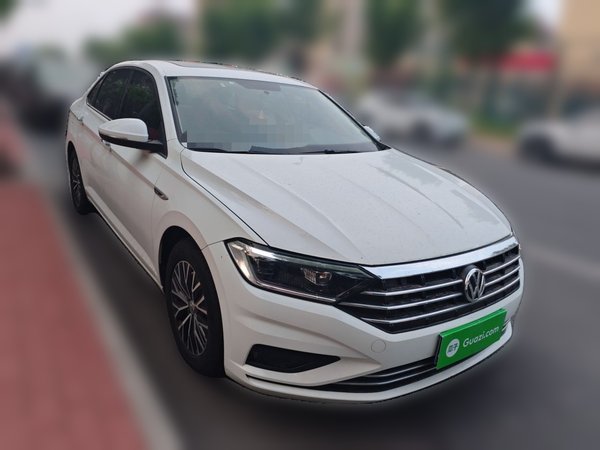 Volkswagen Sagitar 2020, 53800 км, за 9102 USD