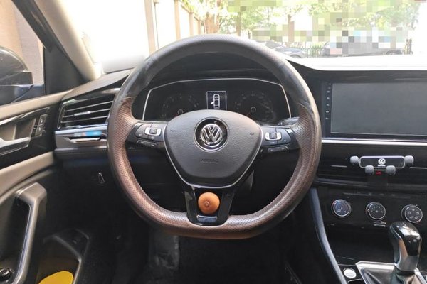Volkswagen Sagitar 2020, 183300 км, за 9446 USD - фото 12