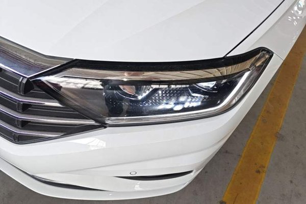 Volkswagen Sagitar 2020, 53000 км, за 11687 USD - фото 9