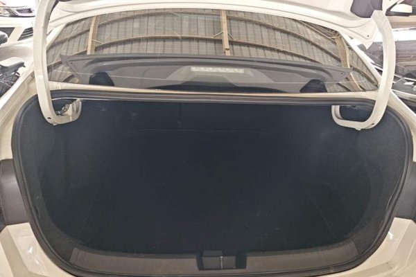 Volkswagen Sagitar 2020, 53000 км, за 11687 USD - фото 22