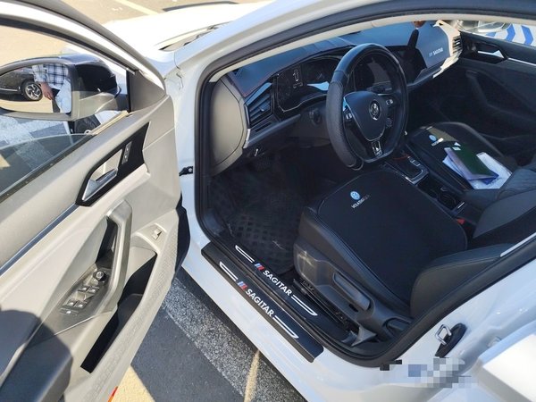 Volkswagen Sagitar 2020, 55900 км, за 10465 USD - фото 17