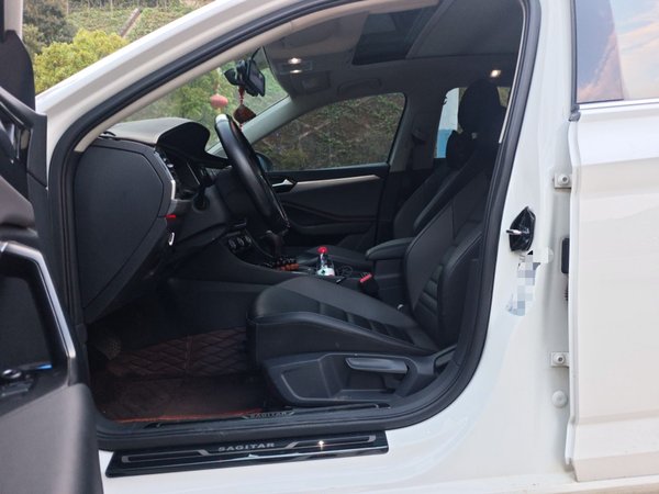 Volkswagen Sagitar 2020, 73400 км, за 10918 USD - фото 15