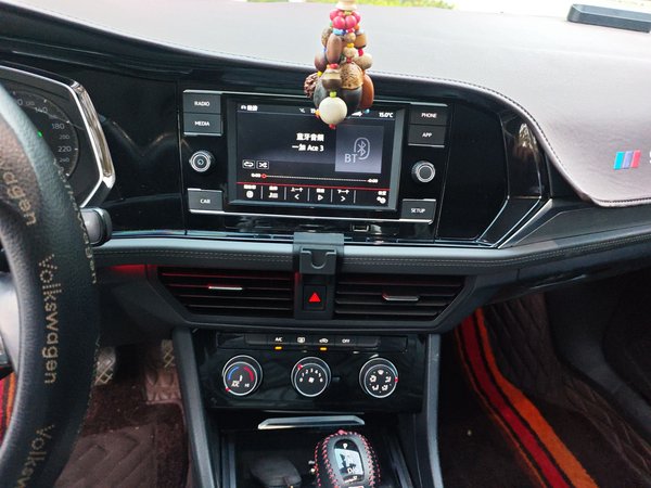 Volkswagen Sagitar 2020, 73400 км, за 10918 USD - фото 10