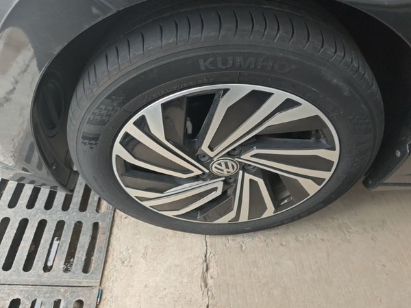 Volkswagen Sagitar 2021, 26800 км, за 12042 USD - фото 8