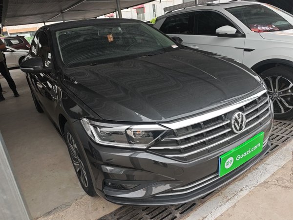Volkswagen Sagitar 2021, 26800 км, за 12042 USD